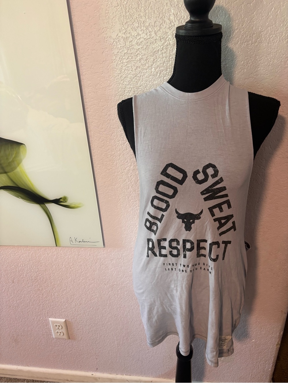 Men’s Under Armour tank top shirt size medium